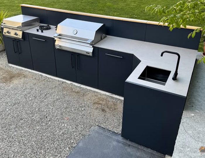 BBQ kuhinja Brabura Corner Black 800.4