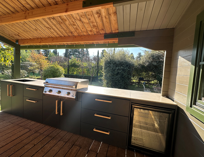 BBQ kuhinja Brabura Corner Black 800.4