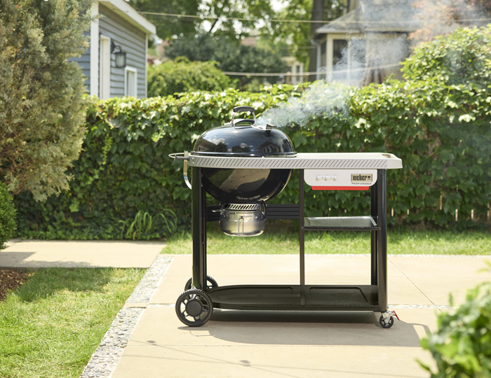 Weber roštilj na ugalj Performer Premium 57cm Grill Centr