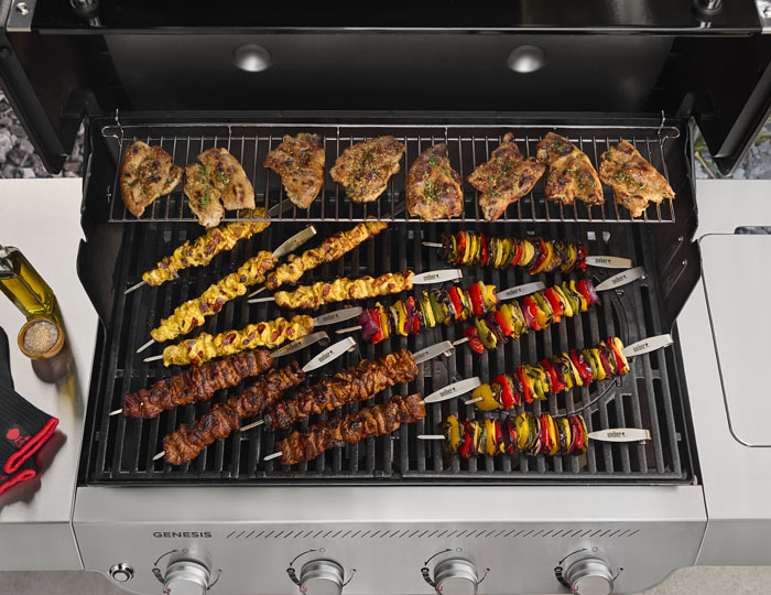 Weber plinski roštilj Genesis E-415W black Grill Centr