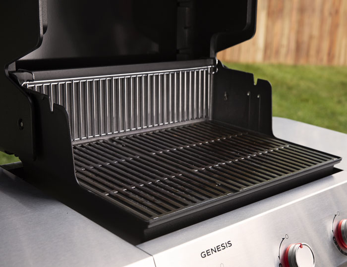 Weber plinski roštilj Genesis E-325W black  Grill Centr