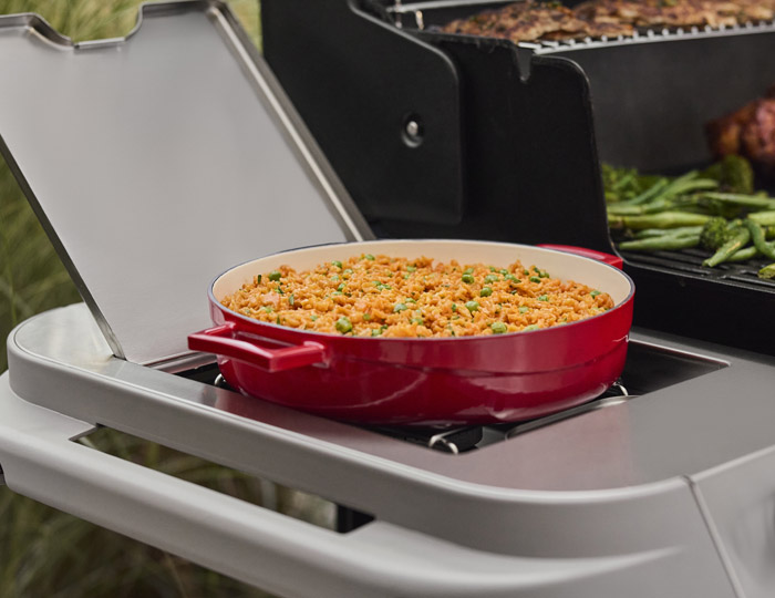 Weber plinski roštilj Genesis SP-435W black Grill Centr