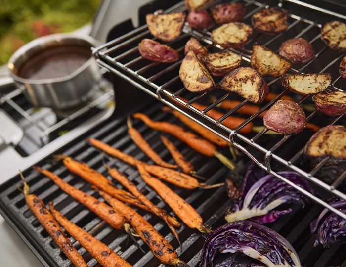 Weber plinski roštilj Genesis SP-435W black Grill Centr