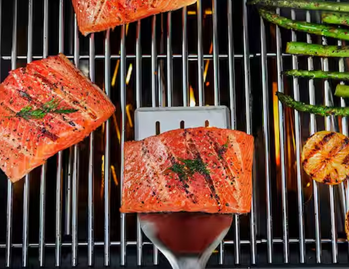 Weber Pribor za pečenje Basic 2-djelni Grill Centr
