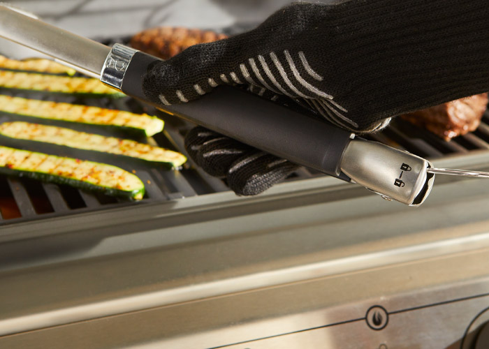 Weber klešta za roštilj Precision Grill Centr