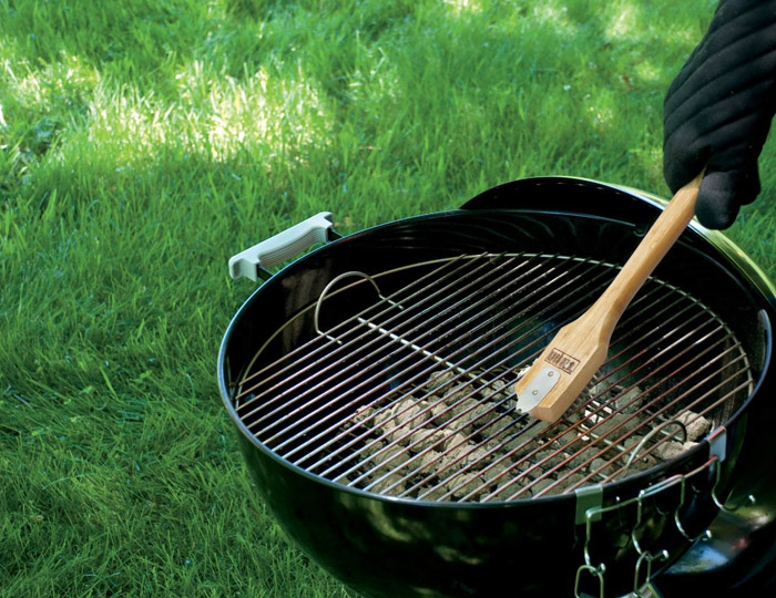 Weber četka sa bambusovom drškom 30cm Grill Centr